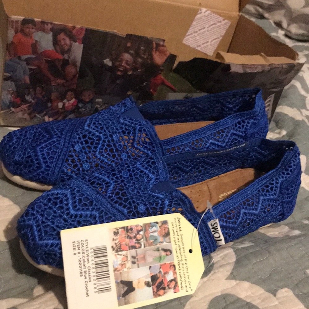 Toms